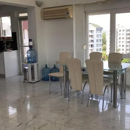 Apartament Seaview Penthouse *